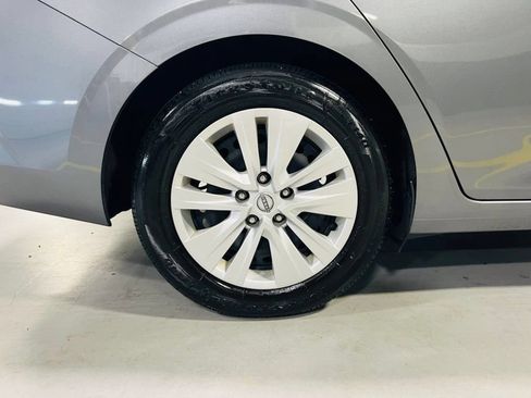 Used 2025 Nissan Sentra S FWD image 10