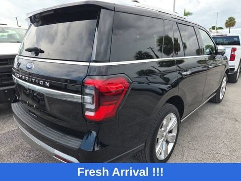 Used 2023 Ford Expedition Platinum AWD/4WD image 7