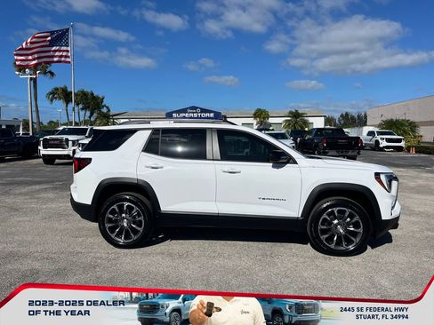 New 2026 GMC Terrain Elevation w/ Elevation Premium Package image 8