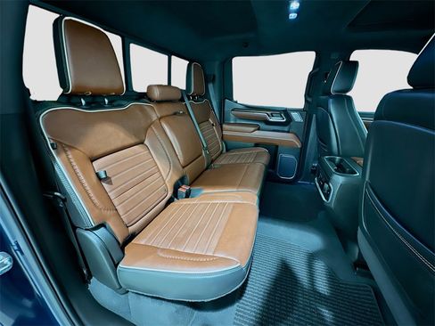 Used 2023 GMC Sierra 1500 Denali Ultimate image 29