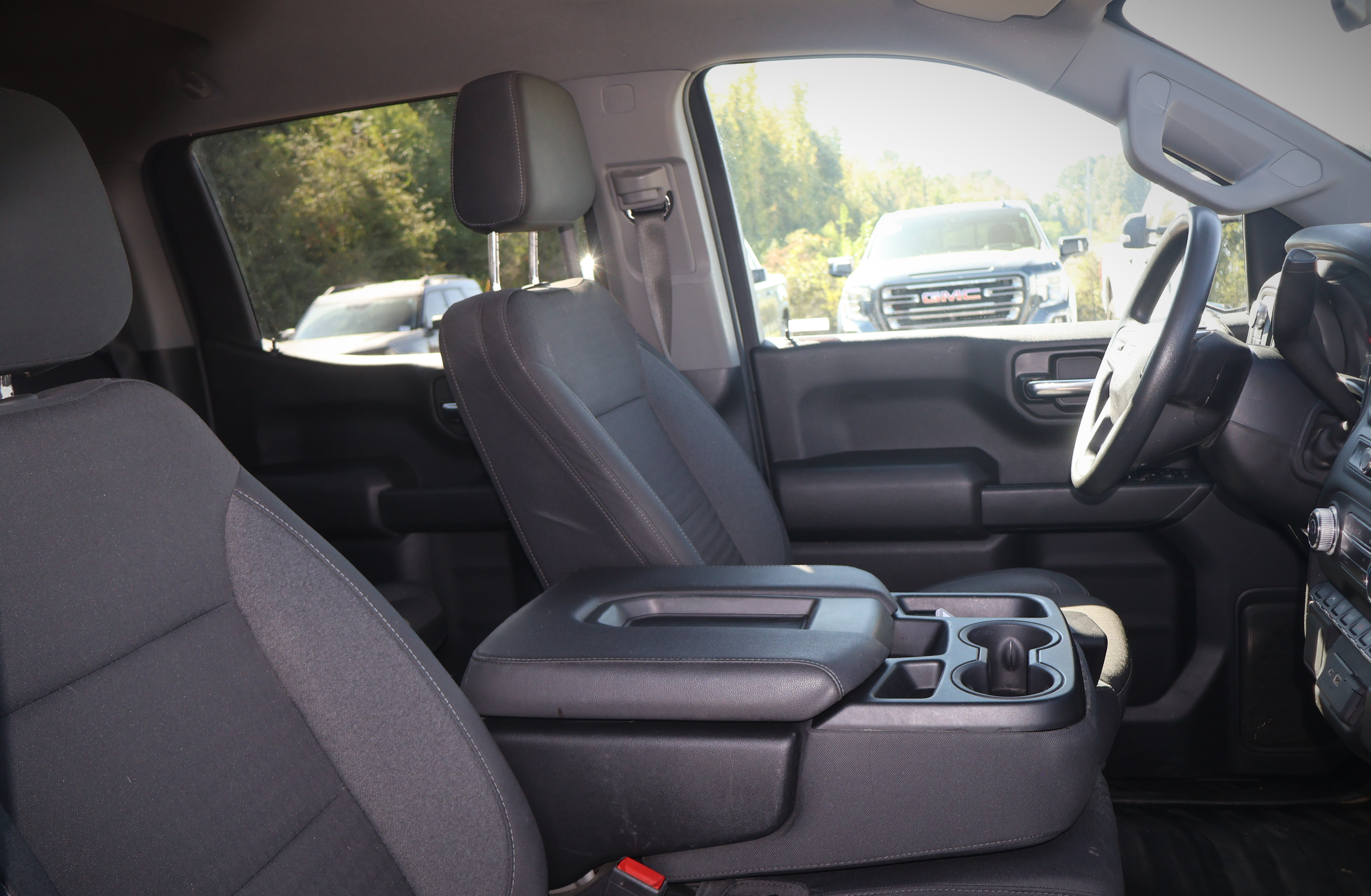 Used 2024 GMC Sierra 1500 Pro AWD/4WD image 18