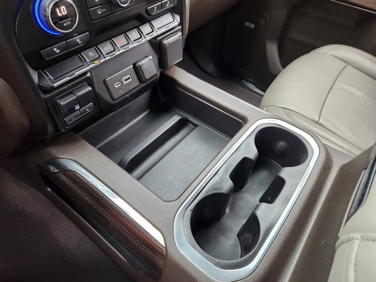 Used 2020 Chevrolet Silverado 1500 RST w/ Texas Edition RWD image 39