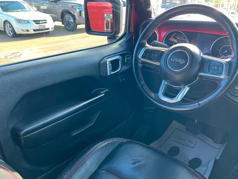 Used 2021 Jeep Wrangler Unlimited Rubicon image 11