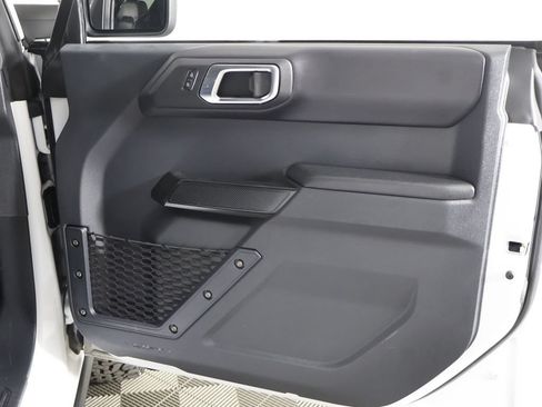 Used 2025 Ford Bronco Badlands AWD/4WD image 19
