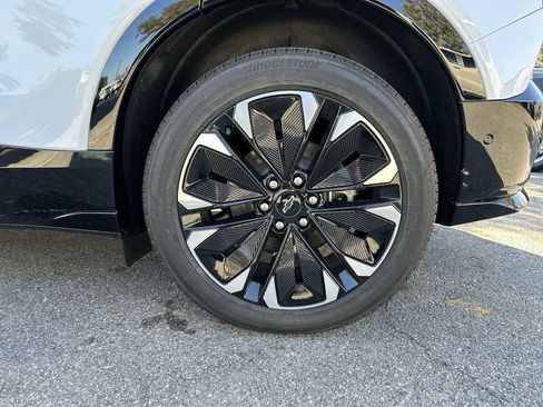 New 2026 Chevrolet Blazer EV RS image 12