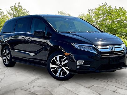 Used 2018 Honda Odyssey Elite