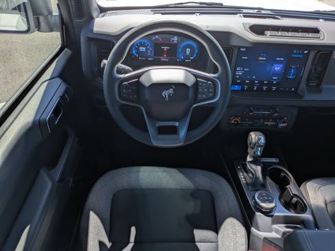 Used 2025 Ford Bronco 4-Door w/ Sasquatch Package AWD/4WD image 23
