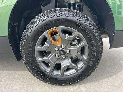 Used 2025 Ford Maverick Tremor image 40