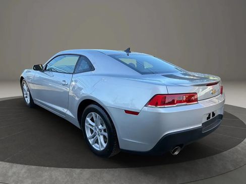 Used 2015 Chevrolet Camaro LS RWD image 7