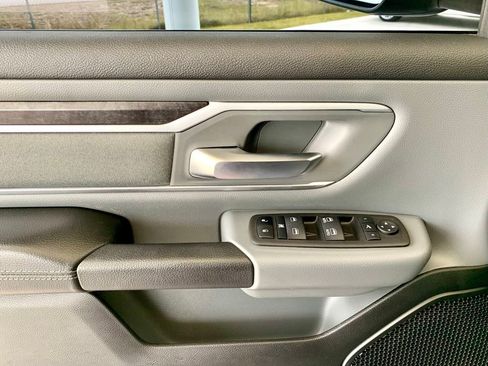 Used 2023 RAM 1500 Big Horn AWD/4WD image 13