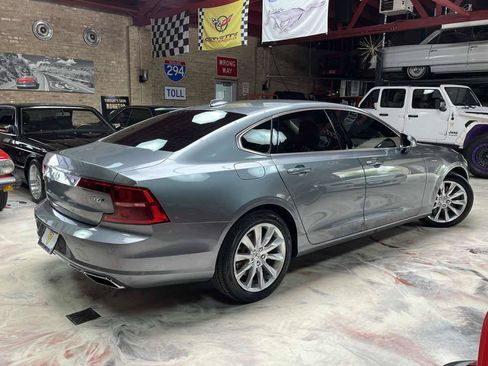 Used 2017 Volvo S90 T6 Momentum AWD/4WD image 2