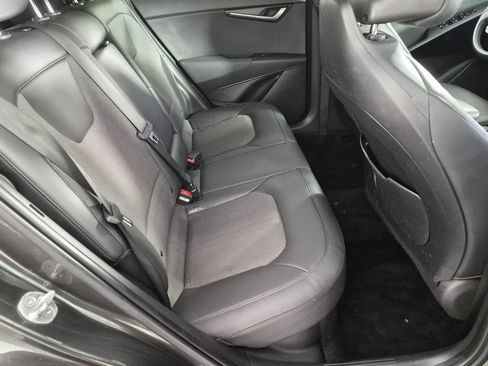 Used 2023 Kia Niro EX Touring FWD image 30
