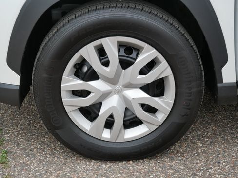 Used 2026 Toyota Corolla Cross L AWD/4WD image 15