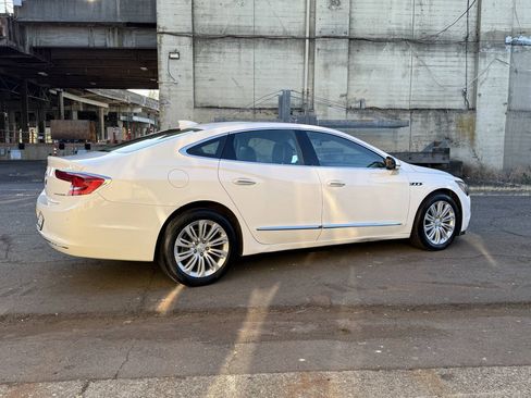 Used 2019 Buick LaCrosse Essence w/ Sun and Shade Package FWD image 10