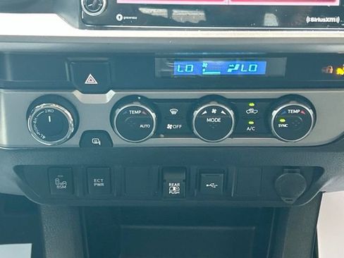 Used 2022 Toyota Tacoma SR5 w/ Technology Package AWD/4WD image 47