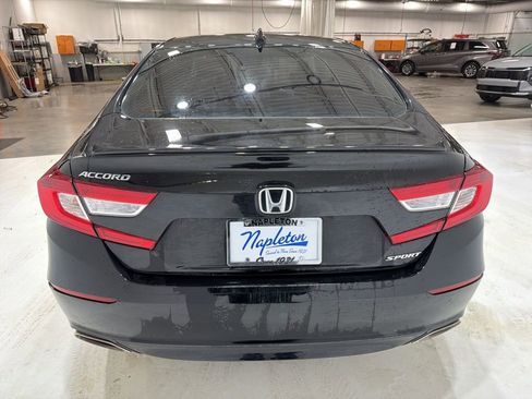 Used 2022 Honda Accord Sport image 7