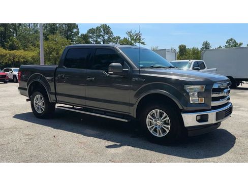 Used 2017 Ford F150 Lariat AWD/4WD image 2