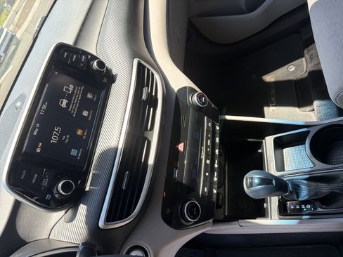 Used 2020 Hyundai Tucson SEL FWD image 32