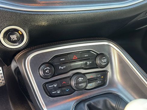 Used 2015 Dodge Challenger R/T Plus image 17
