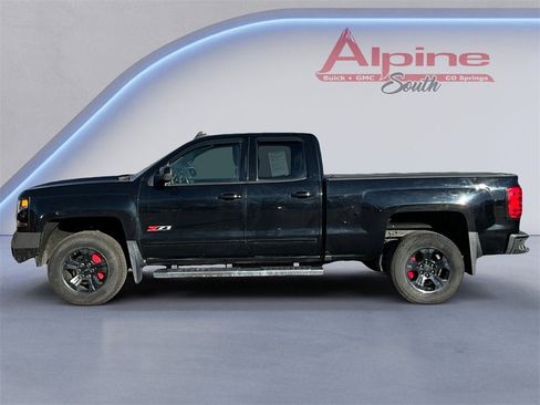 Used 2017 Chevrolet Silverado 1500 LT w/ Midnight Edition image 2