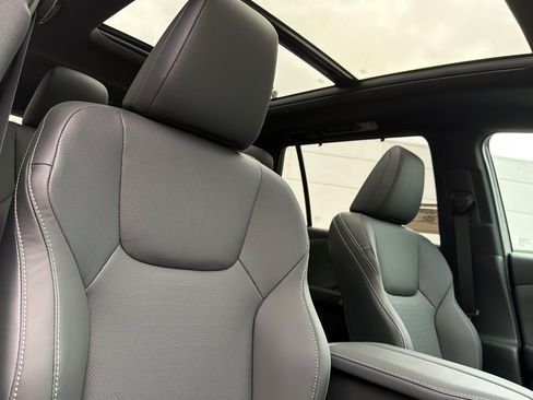 Certified 2026 Lexus TX 350 AWD w/ Technology Package image 15