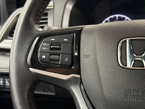 Used 2025 Honda Odyssey Sport-L image 23