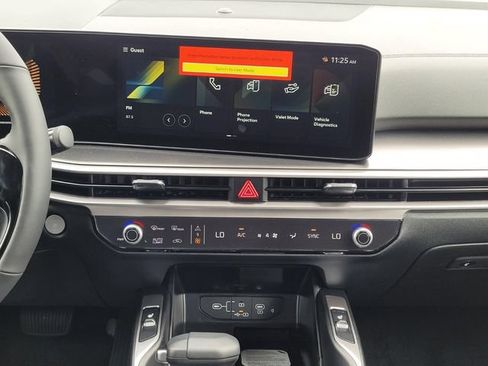 New 2026 Kia Sorento S FWD image 15
