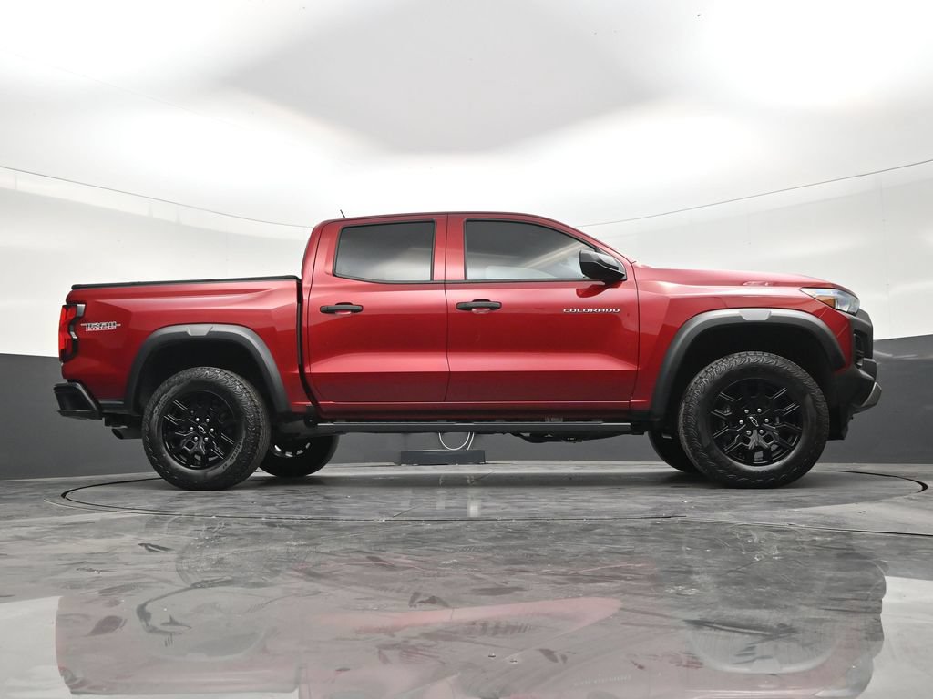 Used 2024 Chevrolet Colorado Trail Boss w/ Advanced Trailering Package AWD/4WD image 25