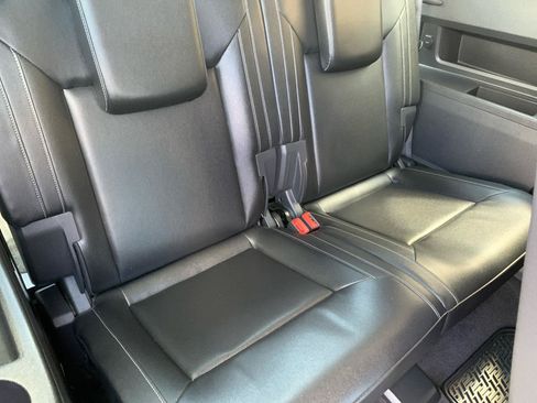 Used 2018 Volkswagen Atlas SE FWD image 17