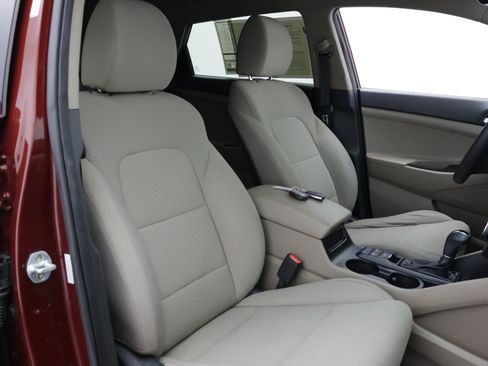 Used 2019 Hyundai Tucson Value FWD image 43
