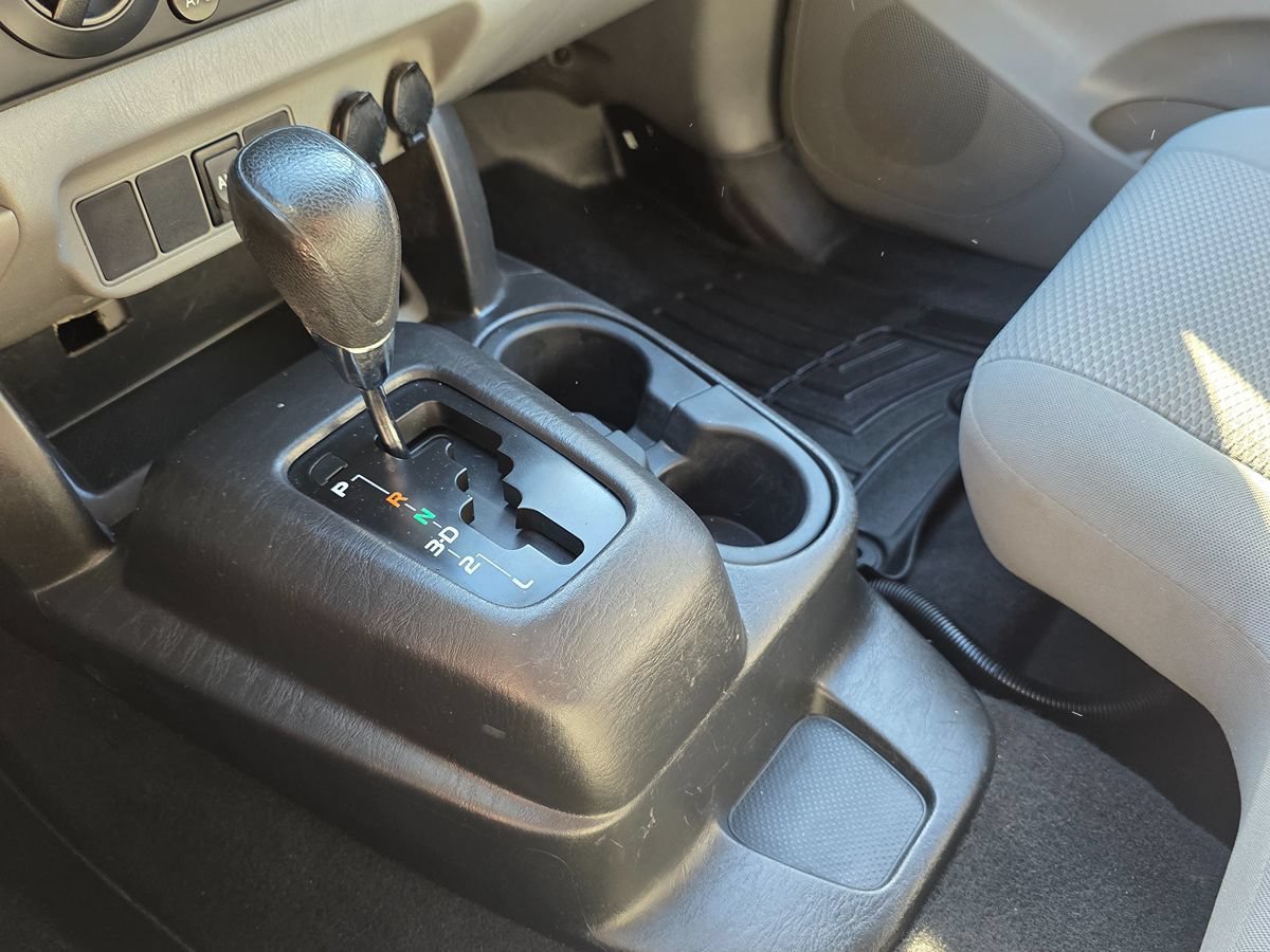 Used 2012 Toyota Tacoma 2WD Regular Cab image 24