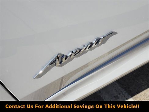 New 2026 Buick Envista Avenir image 8