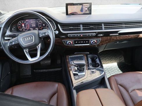 Used 2018 Audi Q7 3.0T Premium Plus AWD/4WD image 26