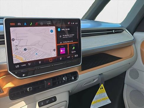 New 2025 Volkswagen ID. Buzz 1st Edition image 12