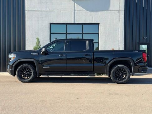 Used 2021 GMC Sierra 1500 Elevation w/ LPO, Elevation Black Package AWD/4WD image 2