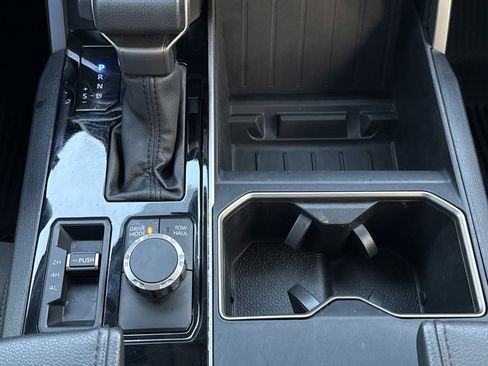 Used 2024 Toyota Tundra SR5 image 24