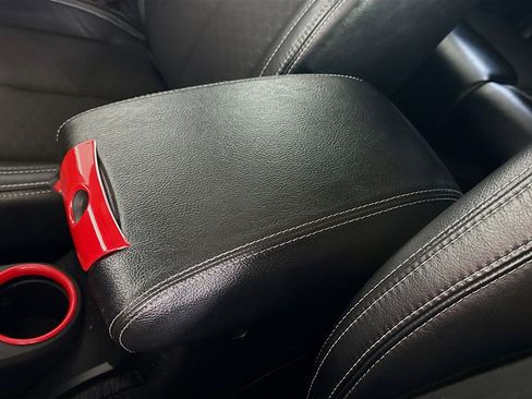 Used 2017 Jeep Wrangler Unlimited Sport image 18