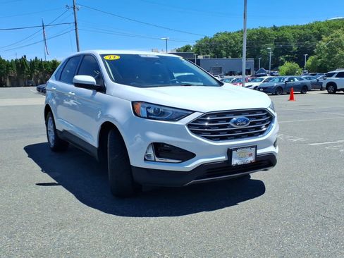 Used 2022 Ford Edge SEL w/ Convenience Package AWD/4WD image 3