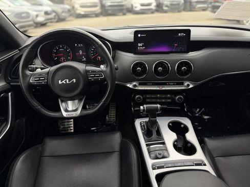 Used 2022 Kia Stinger GT1 AWD/4WD image 22