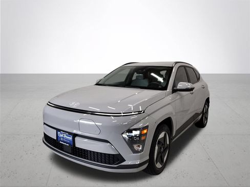Certified 2024 Hyundai Kona SEL FWD image 2