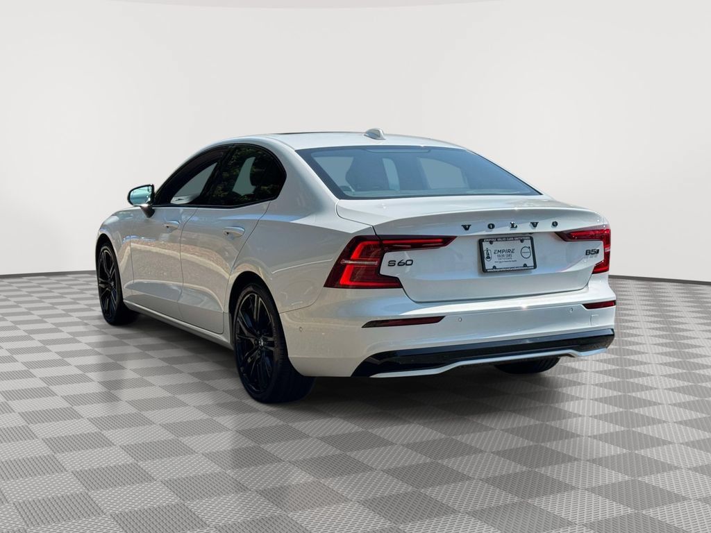 Used 2024 Volvo S60 B5 Plus w/ Climate Package AWD/4WD image 5