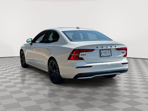 Used 2024 Volvo S60 B5 Plus w/ Climate Package AWD/4WD image 5