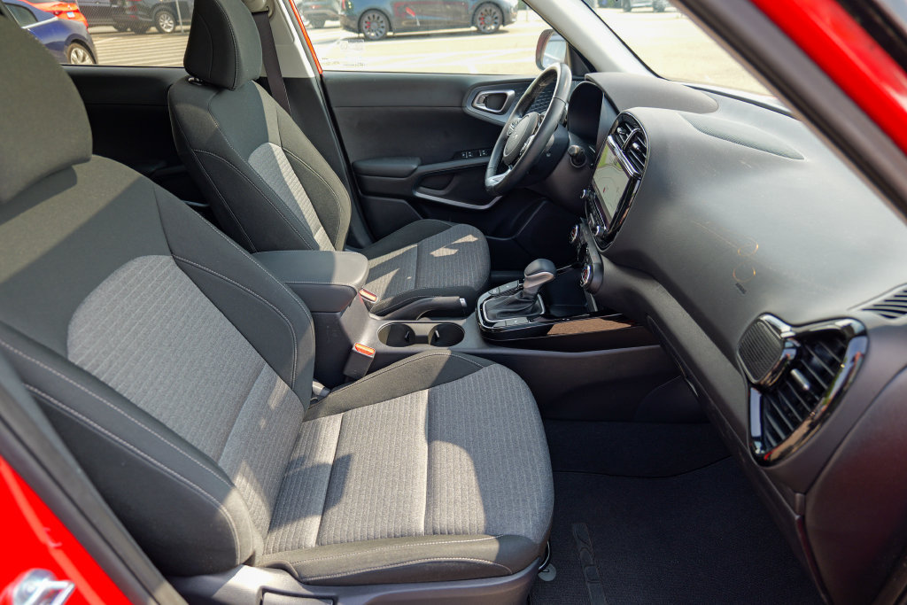 Used 2023 Kia Soul EX FWD image 35