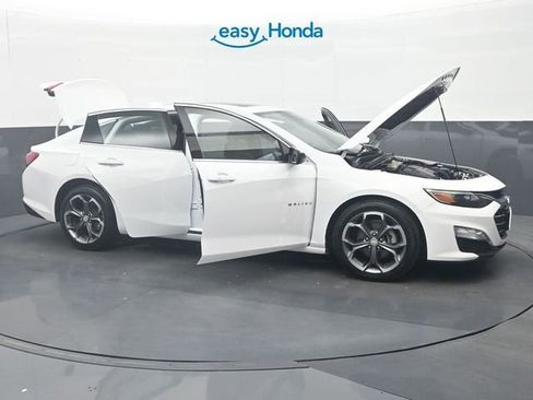 Used 2024 Chevrolet Malibu LT FWD image 35