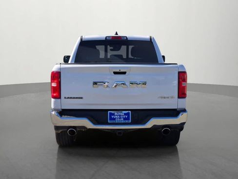 Used 2025 RAM 1500 Laramie AWD/4WD image 5