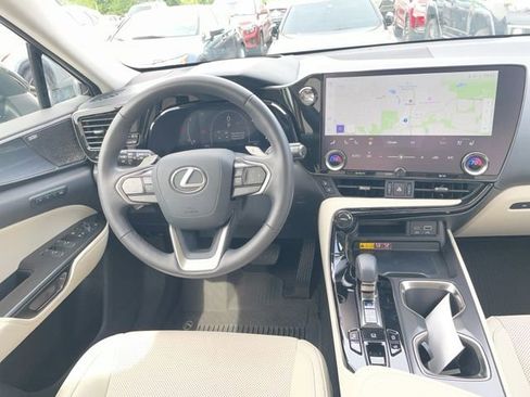 Used 2025 Lexus NX 350 AWD w/ Cold Area Package image 8