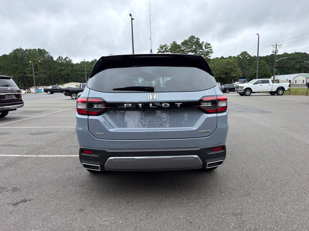 Certified 2026 Honda Pilot Touring image 6