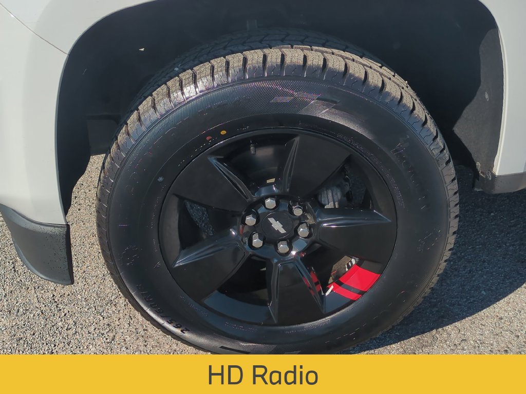 Used 2019 Chevrolet Colorado LT w/ Redline Special Edition RWD image 14