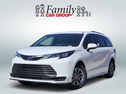 New 2026 Toyota Sienna LE