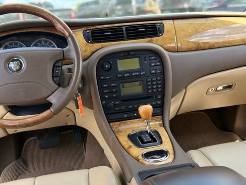 Used 2005 Jaguar S-TYPE 3.0 RWD image 19